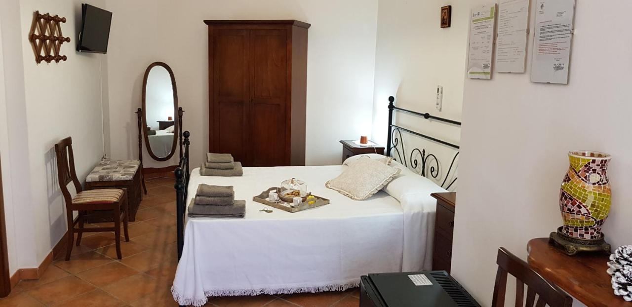 Residenza Villa I Nidi サンタ・カテリーナ エクステリア 写真