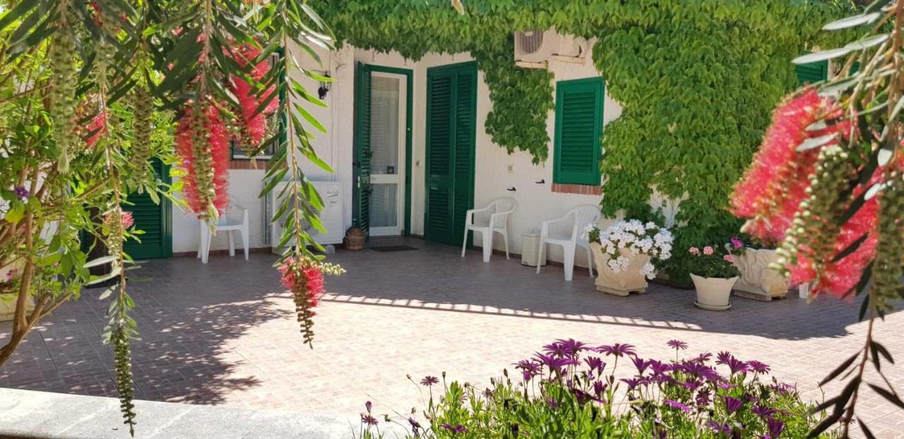 Residenza Villa I Nidi サンタ・カテリーナ エクステリア 写真