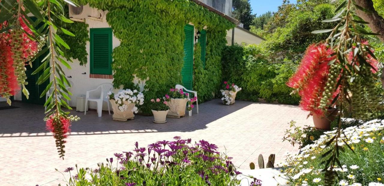Residenza Villa I Nidi サンタ・カテリーナ エクステリア 写真